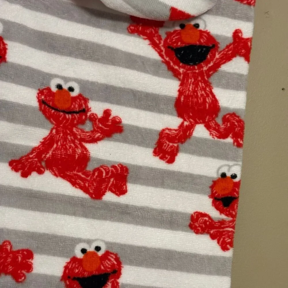 Sesame Street Elmo Cotton Hooded Towel Grey White Stripe Pattern Elmo Graphics